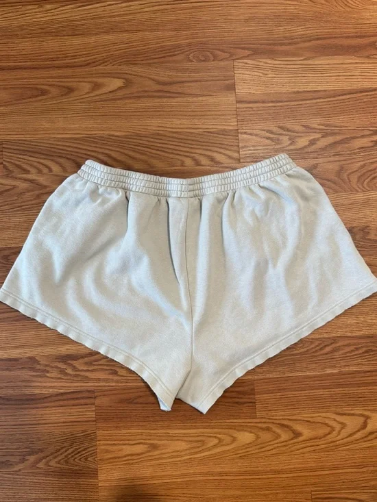 SKIMS Lounge Shorts Soft Elastic Waist Stone Size XL - Picture 3 of 3